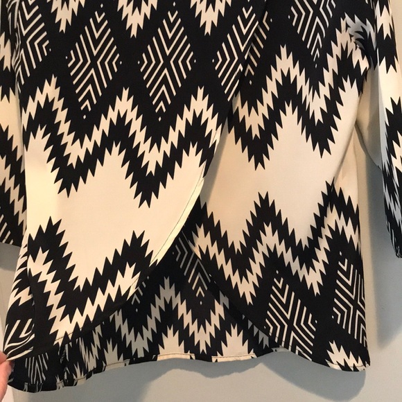 Blouse - Picture 3 of 3